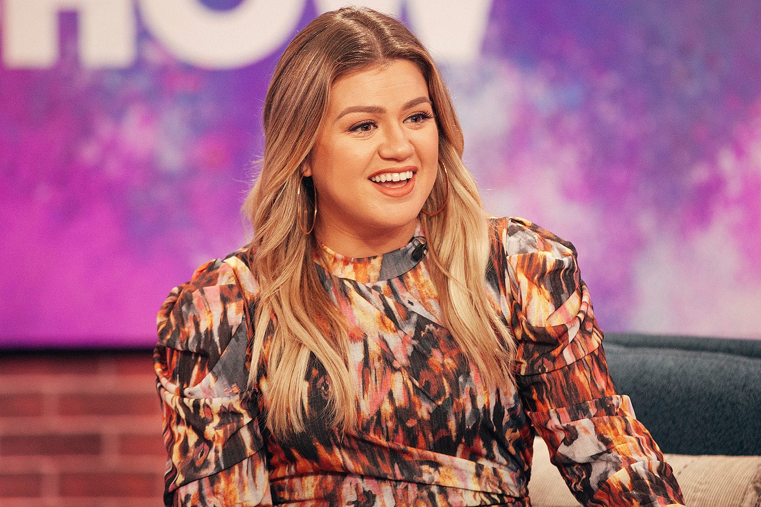 Kelly Clarkson Net Worth 2024 Kit Sallyanne